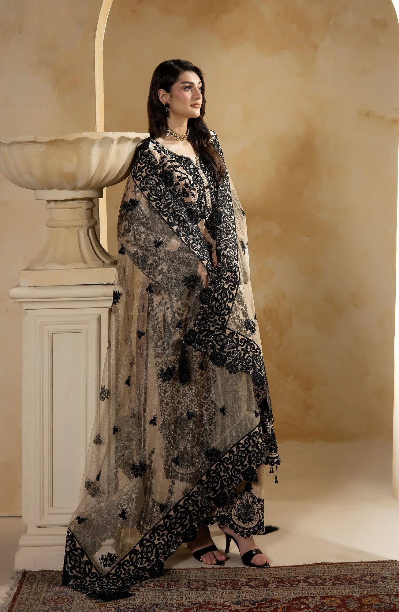 Raw silk shirt, silk trousers and net dupatta in a formal set – view 4 – Poshaq
