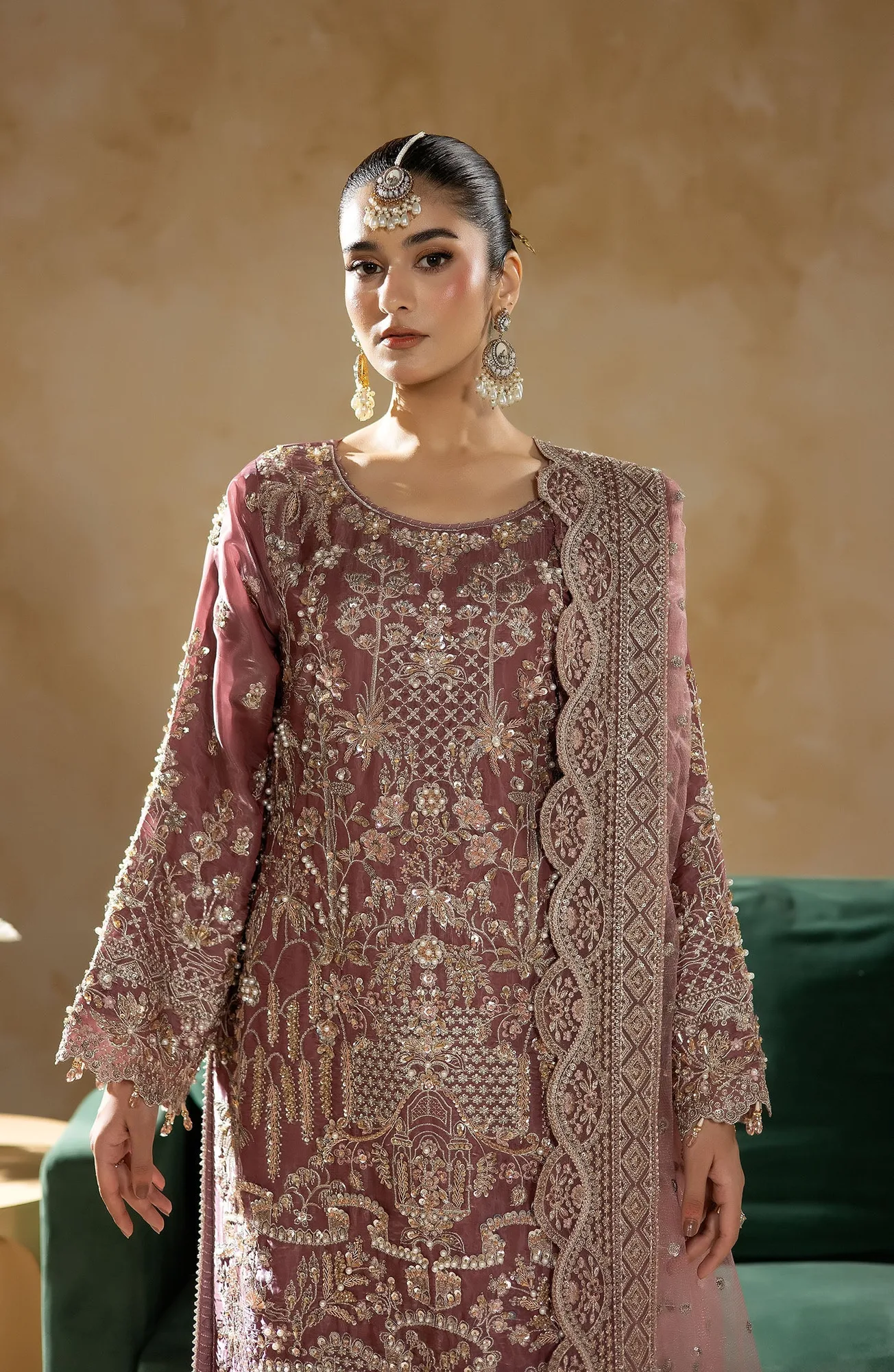 Raw silk shirt, trousers and net dupatta in elegant formal set – view 2 – Poshaq