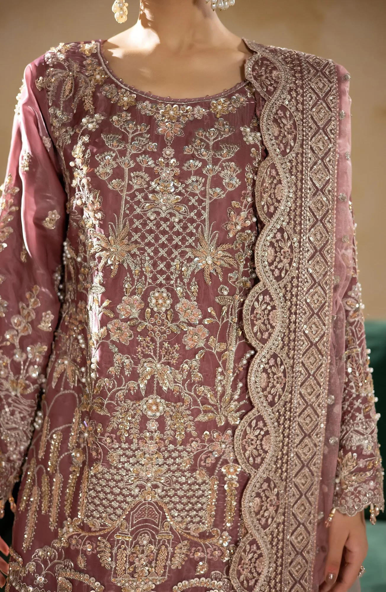 Raw silk shirt, trousers and net dupatta in elegant formal set – view 5 – Poshaq