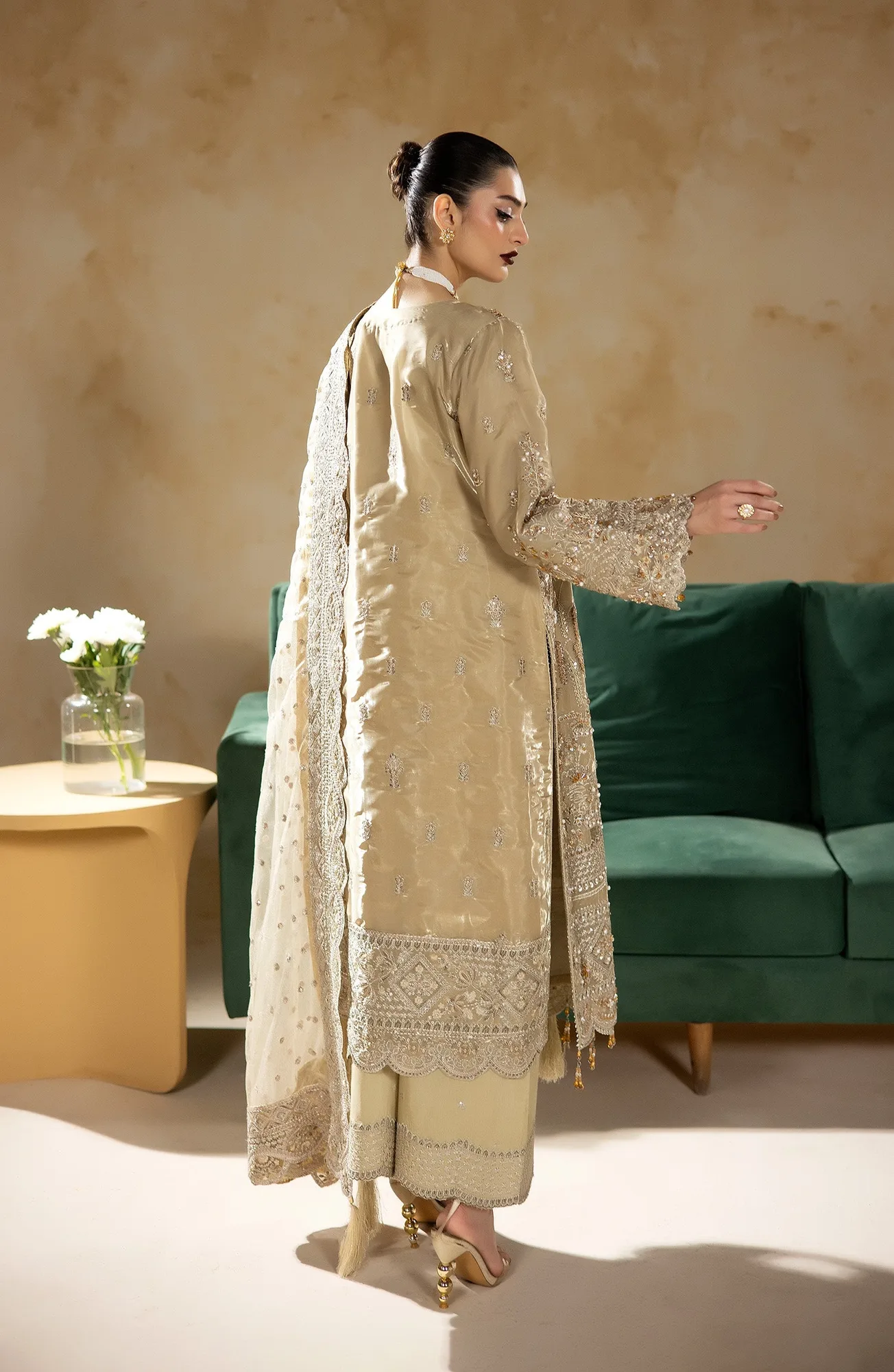 Raw silk and net three‑piece ensemble with elegant silhouette – view 3 – Poshaq